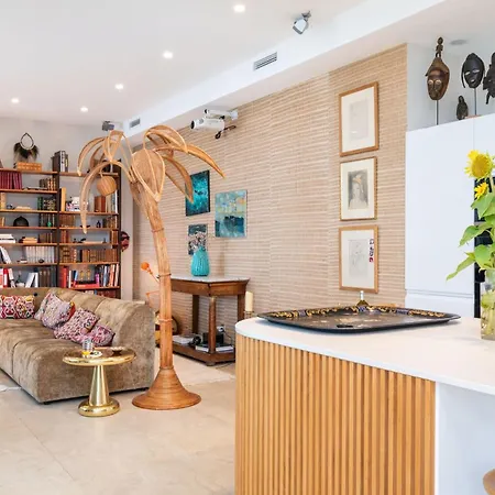 Villa Futuriste - Exceptional With Panoramic View *